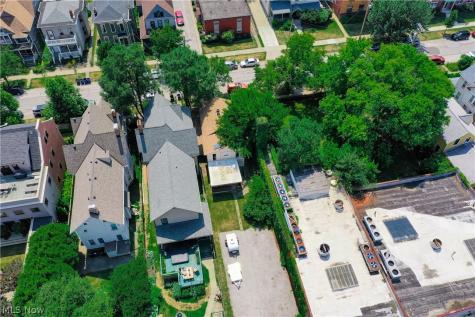 3408 Clinton Avenue Cleveland OH 44113