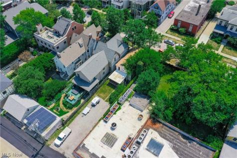 3408 Clinton Avenue Cleveland OH 44113
