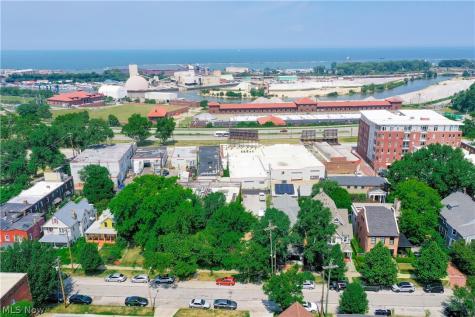 3408 Clinton Avenue Cleveland OH 44113
