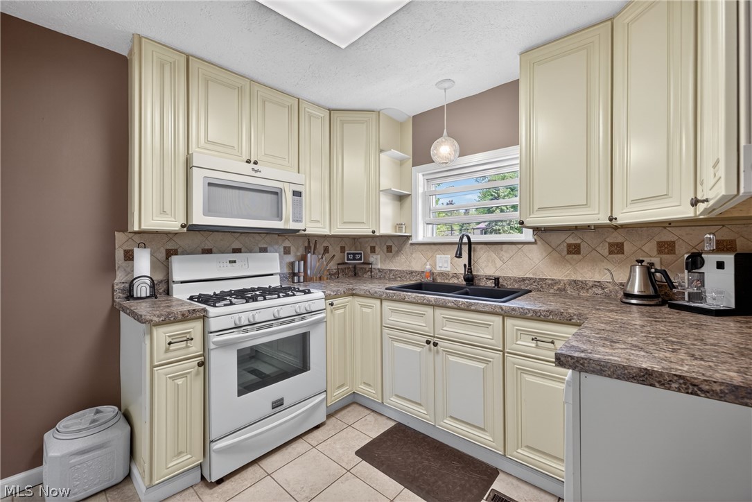 7820 King Memorial Road Mentor OH 44060