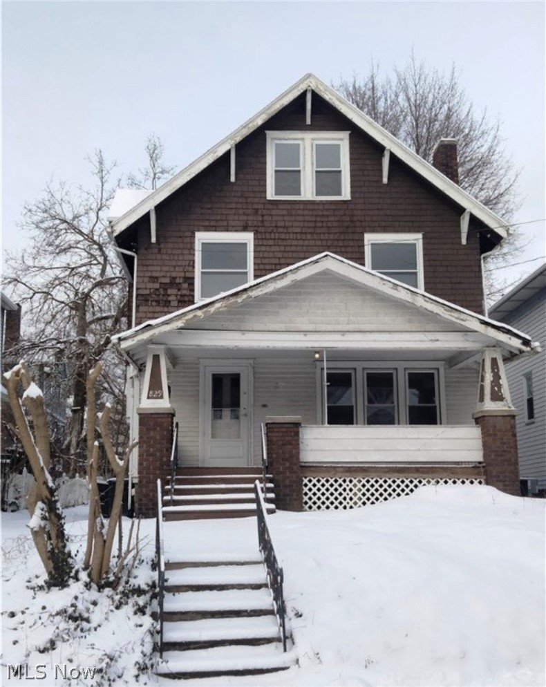 829 Elmore Avenue Akron OH 44302