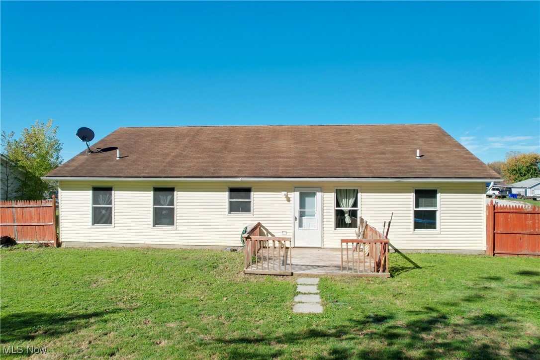 1454 Hillcrest Drive Atwater OH 44201
