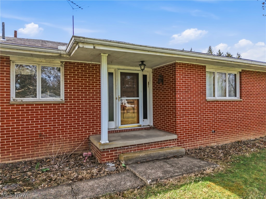 5325 Hoagland Blackstub Road Cortland OH 44410