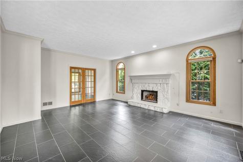2728 High Hampton Trail Cuyahoga Falls OH 44223