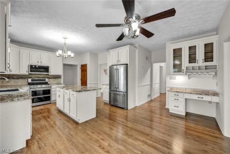 2728 High Hampton Trail Cuyahoga Falls OH 44223