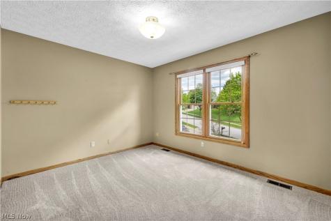 2728 High Hampton Trail Cuyahoga Falls OH 44223