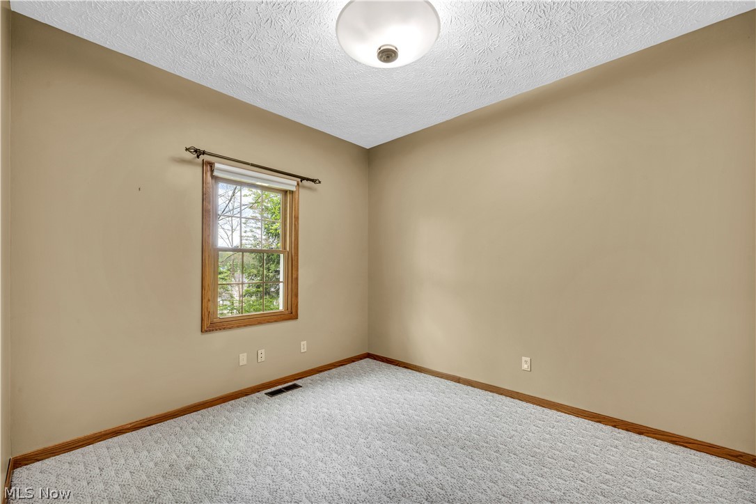 2728 High Hampton Trail Cuyahoga Falls OH 44223