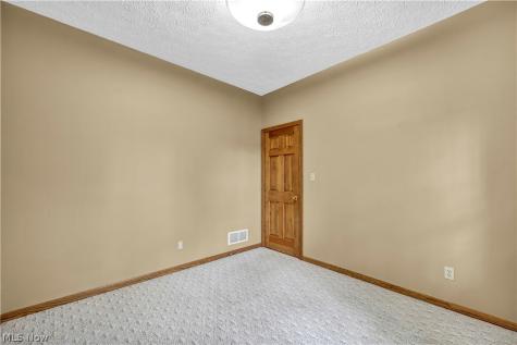 2728 High Hampton Trail Cuyahoga Falls OH 44223