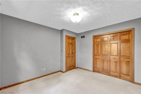 2728 High Hampton Trail Cuyahoga Falls OH 44223
