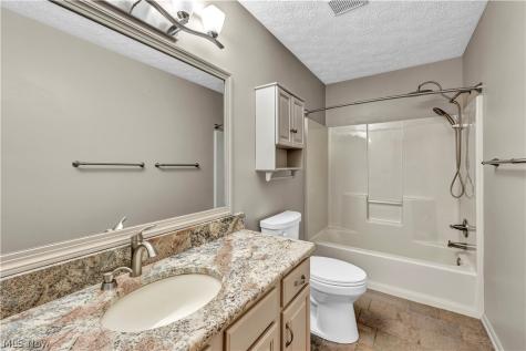 2728 High Hampton Trail Cuyahoga Falls OH 44223