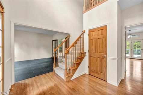 2728 High Hampton Trail Cuyahoga Falls OH 44223