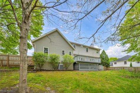 2728 High Hampton Trail Cuyahoga Falls OH 44223