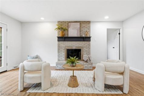 1124 Hillrock Drive South Euclid OH 44121