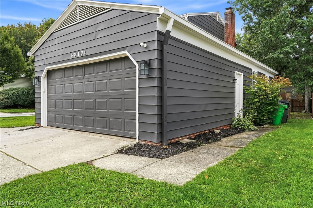 1124 Hillrock Drive South Euclid OH 44121