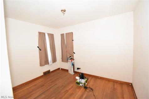 923 E Philadelphia Avenue Youngstown OH 44502