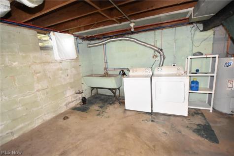 923 E Philadelphia Avenue Youngstown OH 44502