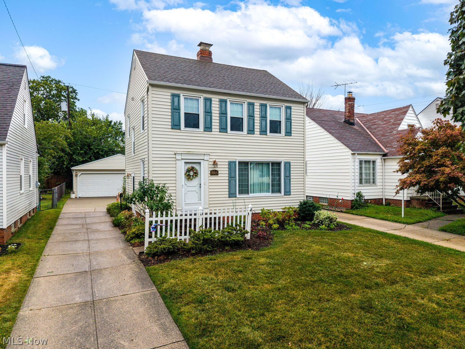 8905 Beech Avenue Cleveland OH 44144