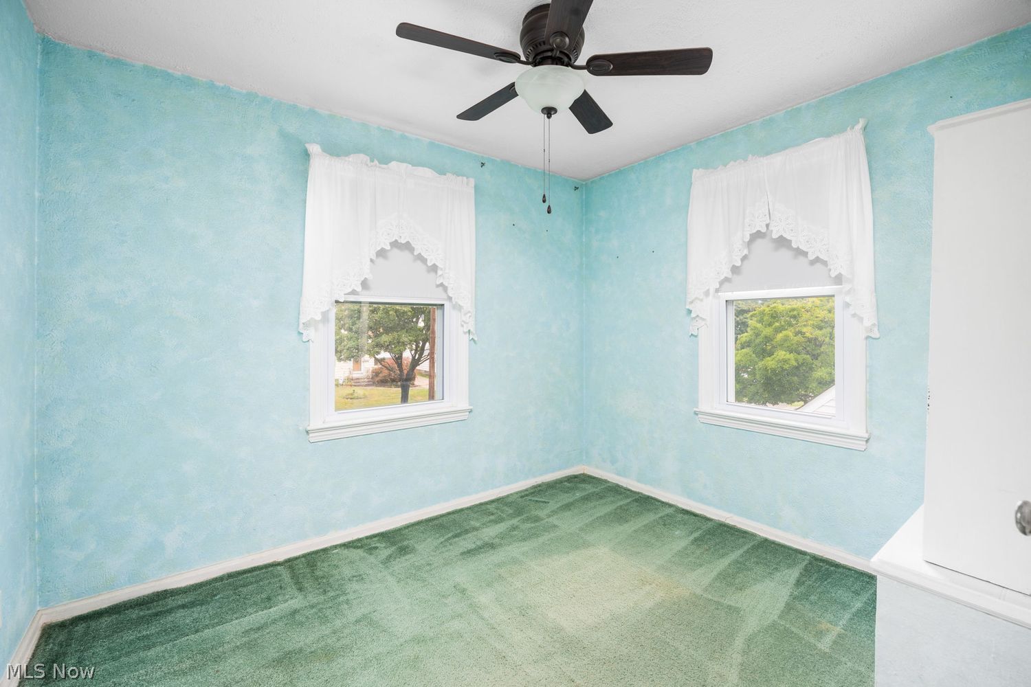 8905 Beech Avenue Cleveland OH 44144