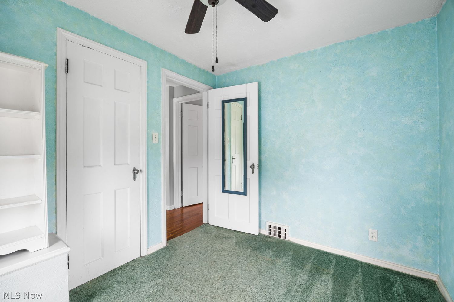 8905 Beech Avenue Cleveland OH 44144