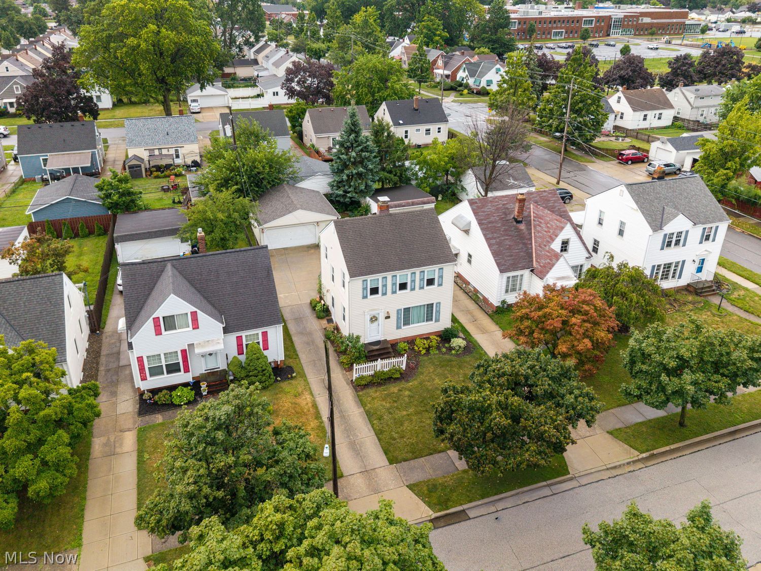 8905 Beech Avenue Cleveland OH 44144