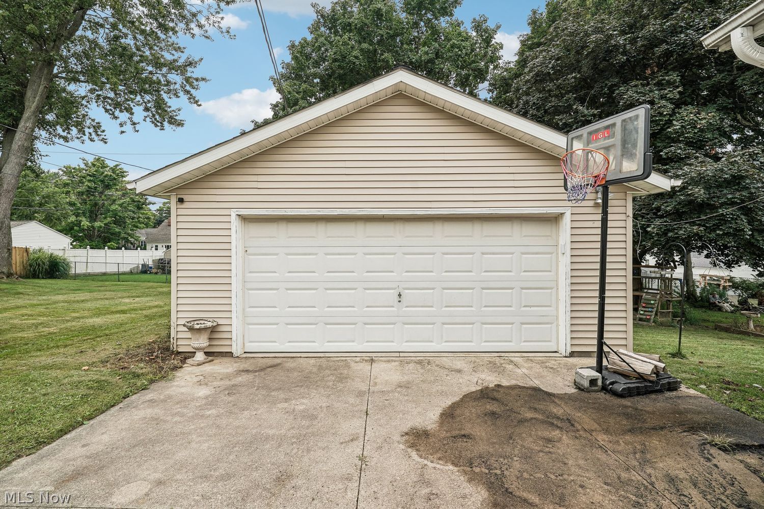 5246 Melody Lane Willoughby OH 44094