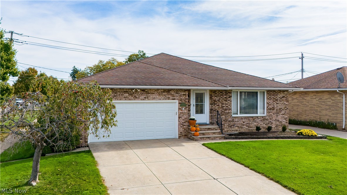4701 Brook Lane Brooklyn OH 44144