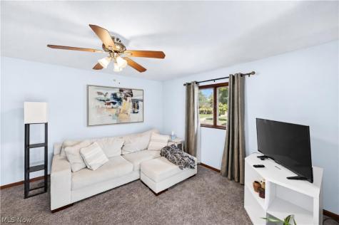 4701 Brook Lane Brooklyn OH 44144