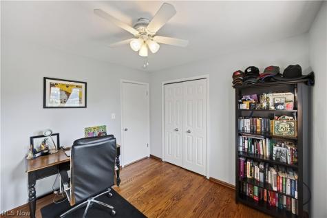 4701 Brook Lane Brooklyn OH 44144