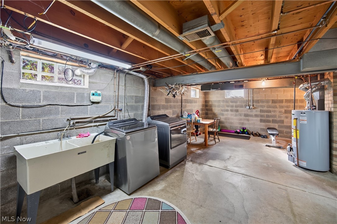 4701 Brook Lane Brooklyn OH 44144