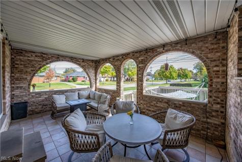 4701 Brook Lane Brooklyn OH 44144