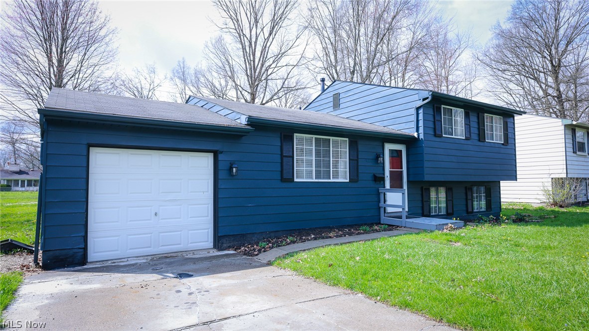 3539 Dunstan Drive NW Warren OH 44485