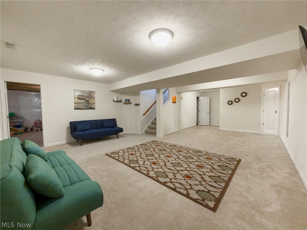 867 Starr Ridge Street SE Massillon OH 44646