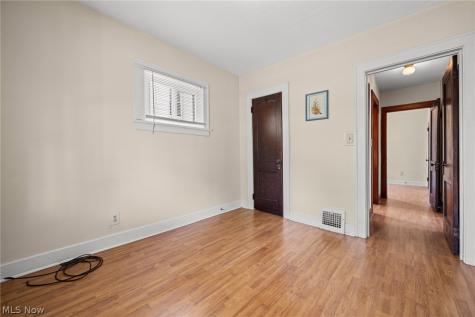 14104 Carrydale Avenue Cleveland OH 44111
