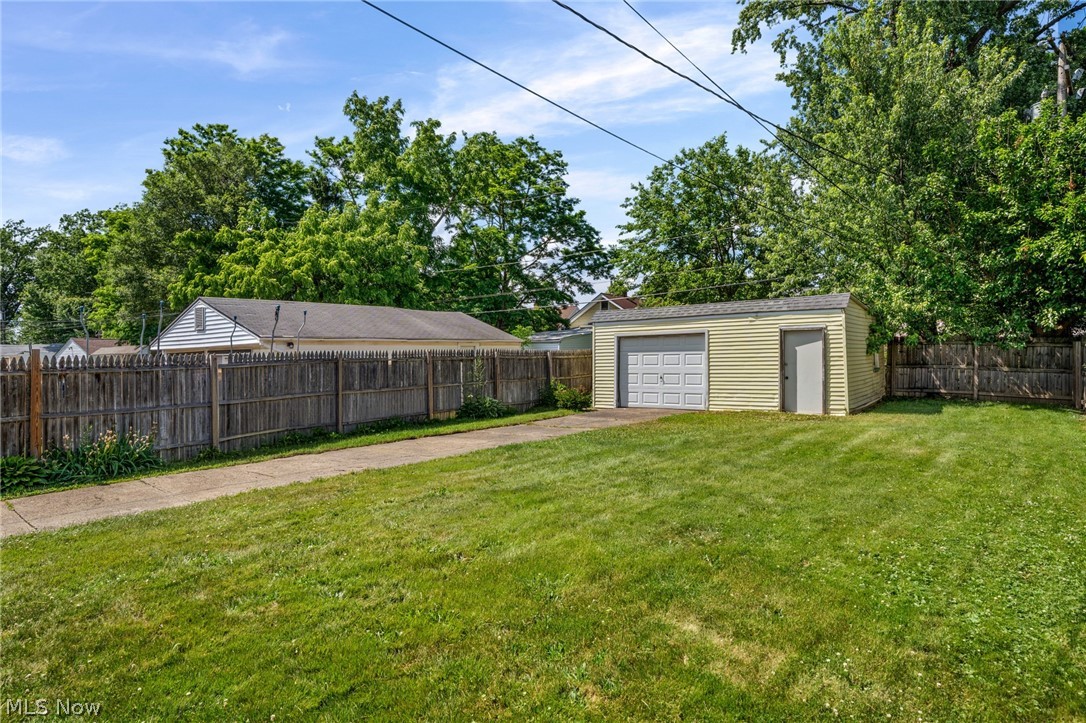 14104 Carrydale Avenue Cleveland OH 44111