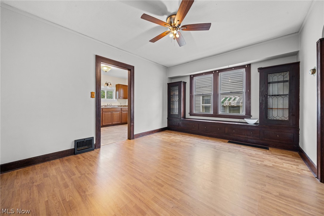 14104 Carrydale Avenue Cleveland OH 44111