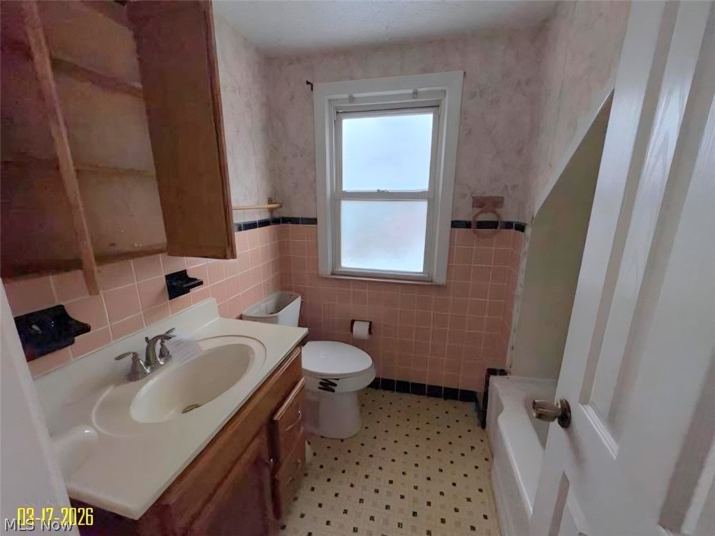 3427 Ashby Road Cleveland OH 44120