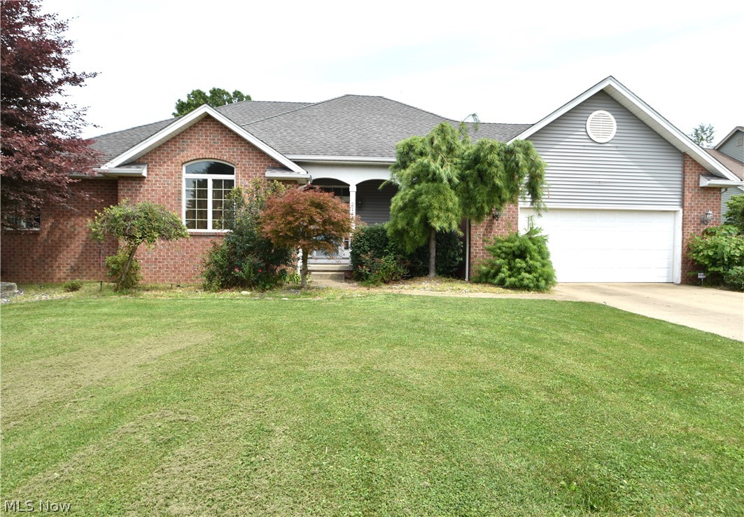 2145 Squirrel Run Mineral Ridge OH 44440