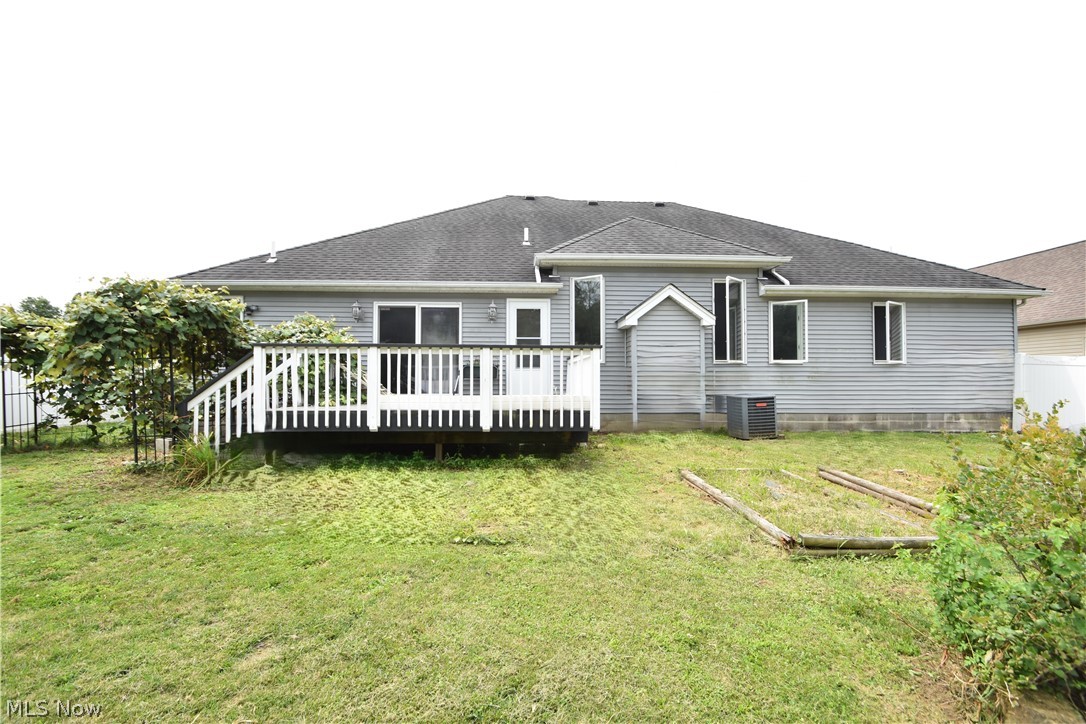2145 Squirrel Run Mineral Ridge OH 44440