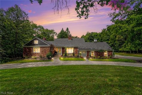 16455 Egbert Road Walton Hills OH 44146