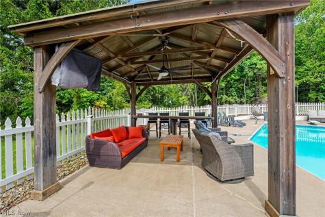 16455 Egbert Road Walton Hills OH 44146