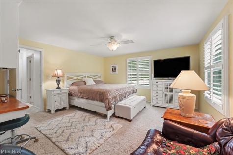 16455 Egbert Road Walton Hills OH 44146