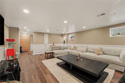 16455 Egbert Road Walton Hills OH 44146