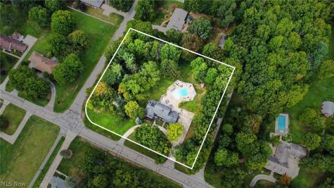 16455 Egbert Road Walton Hills OH 44146