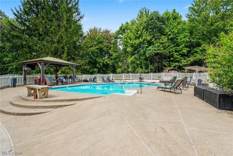 16455 Egbert Road Walton Hills OH 44146
