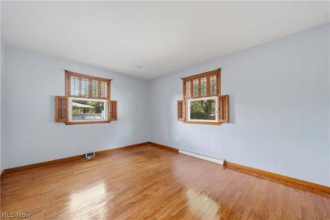 2769 Englewood Drive NE Canton OH 44721