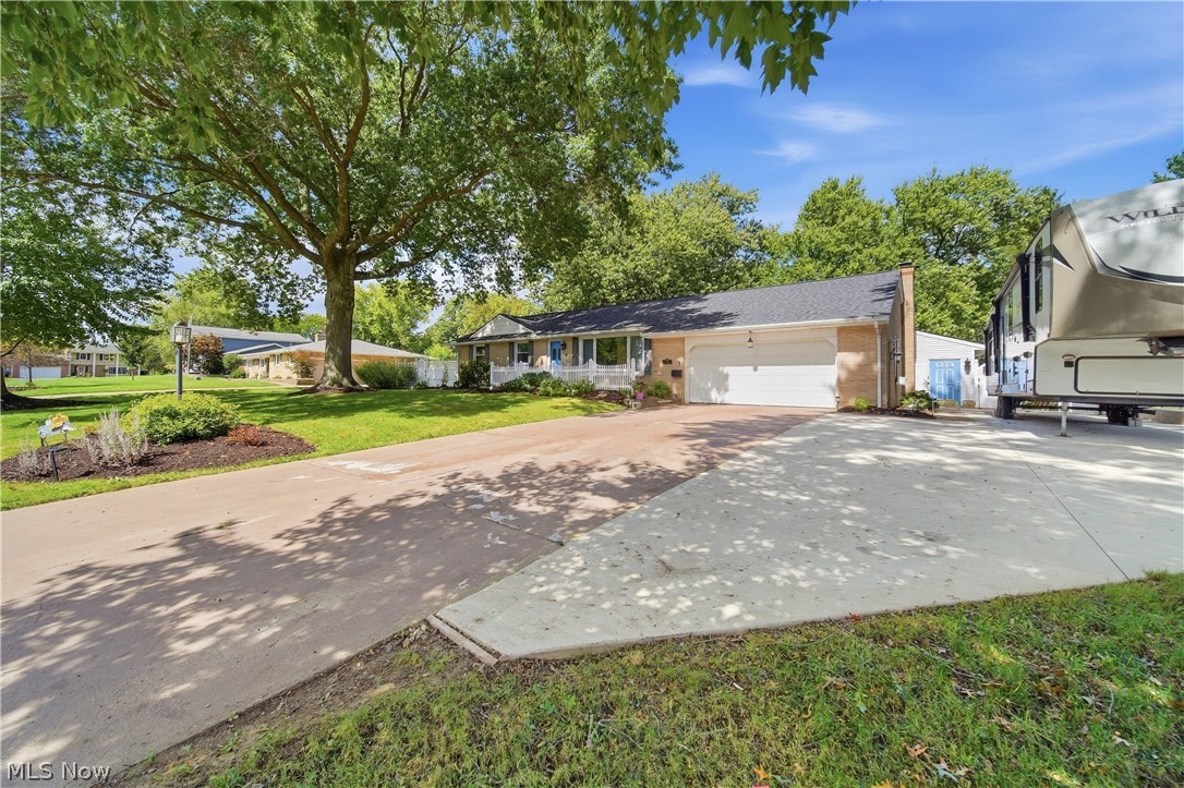 2769 Englewood Drive NE Canton OH 44721