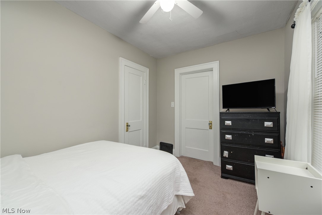 1314 Nicholson Avenue Lakewood OH 44107