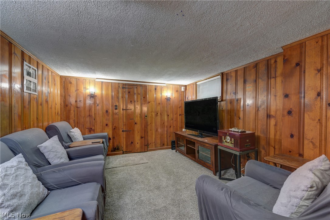 1314 Nicholson Avenue Lakewood OH 44107