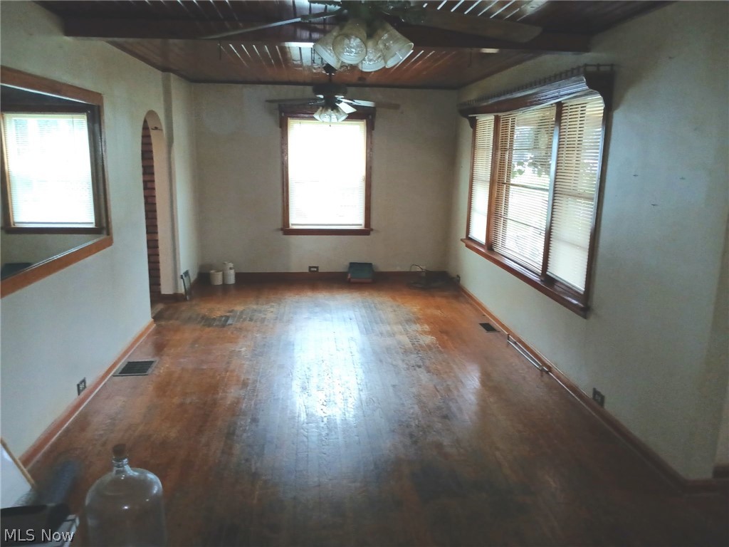 508 Coe Avenue Coshocton OH 43812