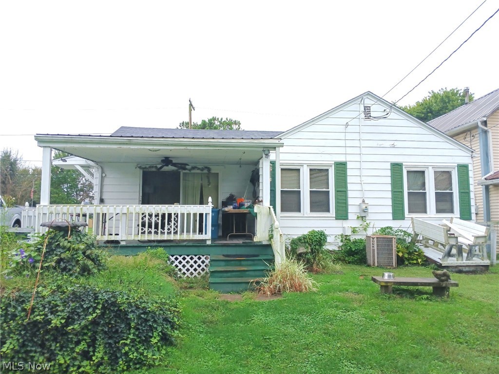 508 Coe Avenue Coshocton OH 43812